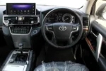 2021 White Toyota Land Cruiserr5
